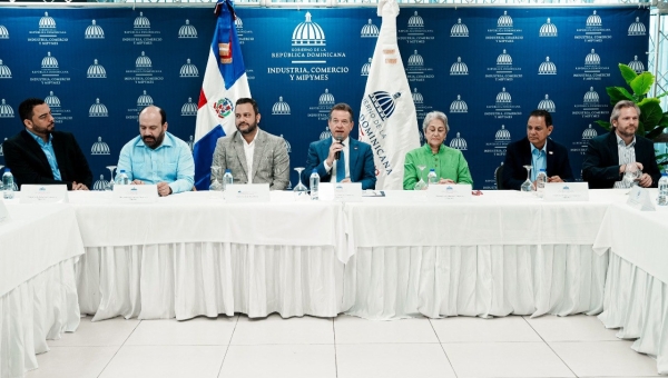 Director Promipyme asiste a primera reunión ministerial del año